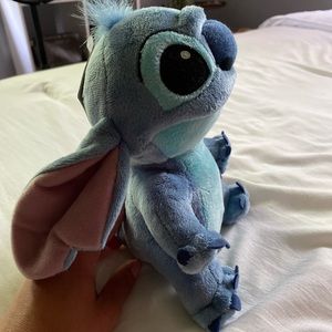 Small, authentic, Walt Disney World, Stitch
